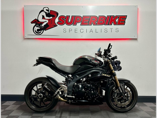 Triumph SPEED TRIPLE 1050  1050