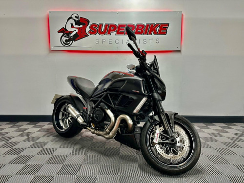 Ducati DIAVEL  1198 Carbon Euro 3