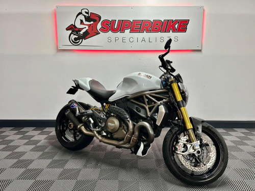 Ducati MONSTER 1200 1200 S