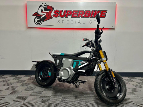 BMW R Ninet Racer 6kw CVT