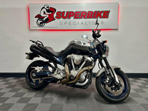 YAMAHA MT-01 1600
