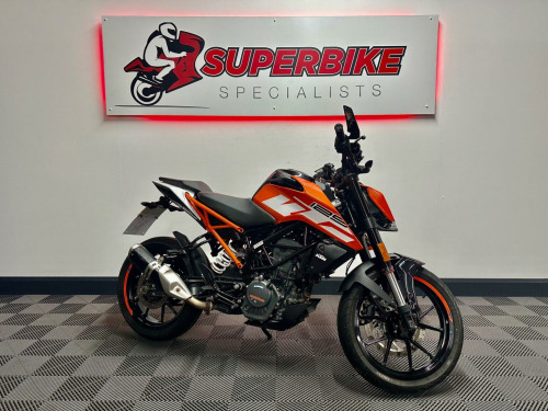 KTM 125 DUKE  125 Euro 4 