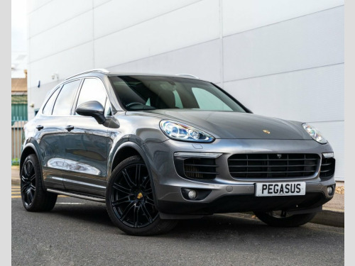 Porsche Cayenne  4.2 TD V8 S SUV 5dr Diesel TiptronicS 4WD Euro 6 (