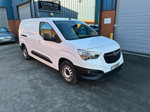 Vauxhall Combo  1.5 Turbo D 2300 Edition Auto L2 H1 Euro 6 (s/s) 4dr