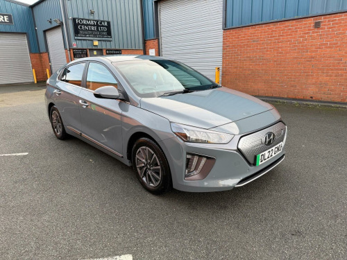 Hyundai IONIQ  38.3kWh Premium SE Auto 5dr 