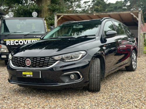 Fiat Tipo  1.4 T-JET LOUNGE 5d 118 BHP