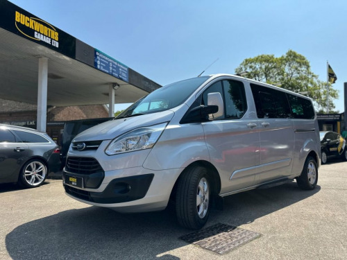 Ford Tourneo Custom  2.2 300 TDCi Limited Minibus Double Cab 5dr Diesel