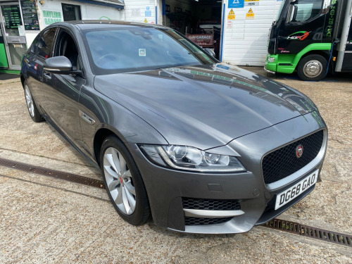 Jaguar XF  2.0d [180] R-Sport 4dr Auto