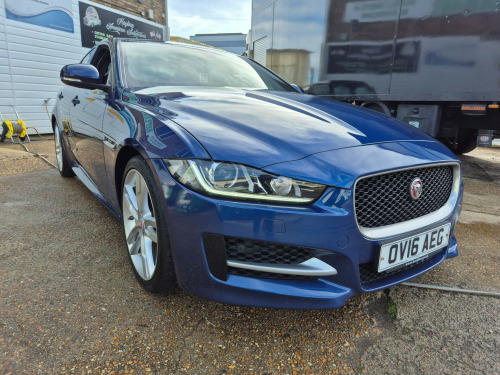 Jaguar XE  2.0d R-Sport Saloon 4dr Diesel Auto Euro 6 (s/s) (180 ps)