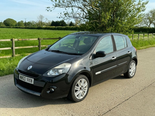 Renault Clio  1.6 INITIALE TOMTOM VVT 5d 111 BHP AUTOMATIC