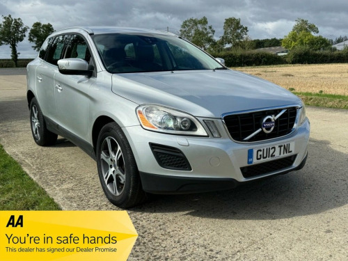 Volvo XC60  2.4L D5 SE LUX AWD 5d AUTO 212 BHP AWD Automatic