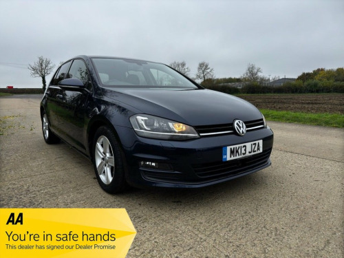 Volkswagen Golf  1.6 TDI BlueMotion Tech SE Hatchback 5dr Diesel DS