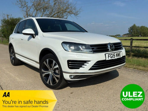 Volkswagen Touareg  3.0 TDI V6 BlueMotion Tech R-Line SUV 5dr Diesel T