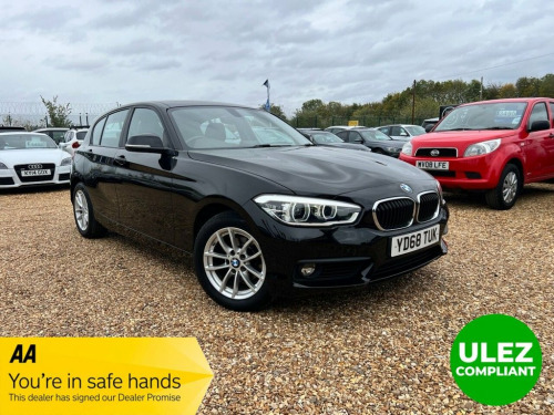 BMW 1 Series  1.5 118i SE Business Hatchback 5dr Petrol Auto Eur