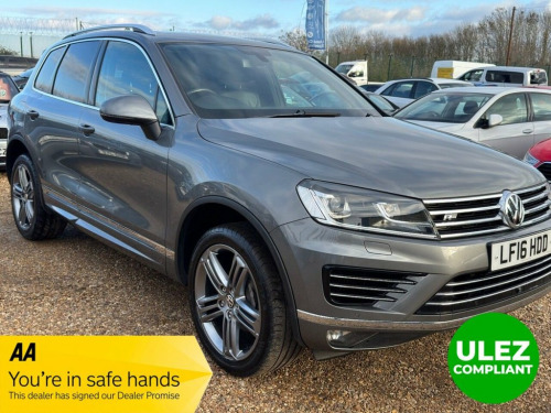 Volkswagen Touareg  3.0 TDI V6 BlueMotion Tech R-Line SUV 5dr Diesel T 