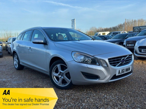 Volvo V60  2.4 D5 SE Lux Estate 5dr Diesel Geartronic Euro 5  