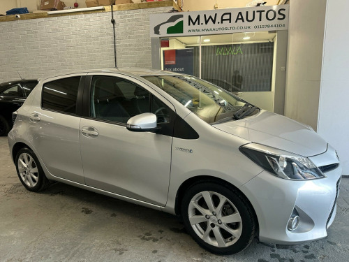 Toyota Yaris  1.5 VVT-h T Spirit Hatchback 5dr Petrol Hybrid CVT Euro 5 (101 ps)