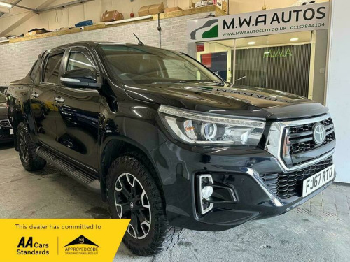 Toyota Hi-Lux  2.4 D-4D Invincible X Auto 4WD Euro 6 4dr (TSS, 3.5t)