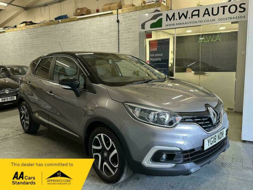 Renault Captur  0.9 TCe ENERGY Iconic SUV 5dr Petrol Manual Euro 6 (s/s) (90 ps)