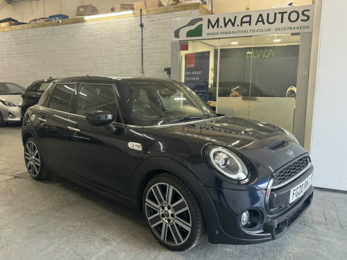 MINI Hatch  2.0 Cooper S Exclusive Hatchback 5dr Petrol Steptronic Euro 6 (s/s) (192 ps