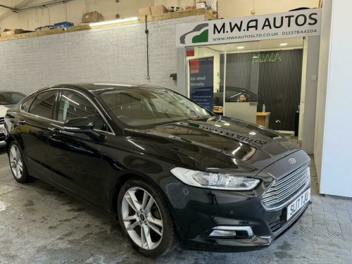 Ford Mondeo  2.0 TDCi Titanium Hatchback 5dr Diesel Powershift Euro 6 (s/s) (180 ps)