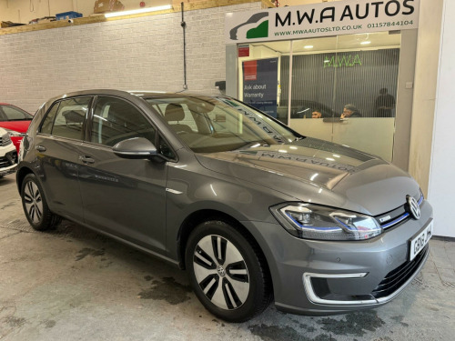 Volkswagen Golf  35.8kWh e-Golf Hatchback 5dr Electric Auto (136 ps)
