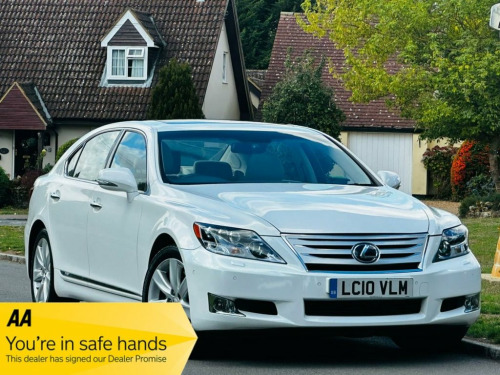 Lexus LS  5.0 600h V8 L RSR Saloon 4dr Petrol Hybrid CVT 4WD