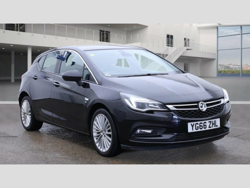 Vauxhall Astra  1.4i Turbo Elite Nav Hatchback 5dr Petrol Manual E