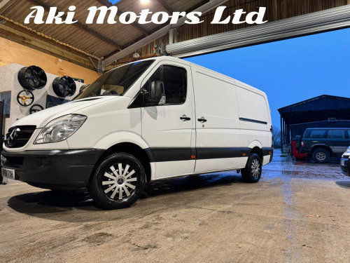 Mercedes-Benz Sprinter  2.1 313 CDi RWD L2 4dr