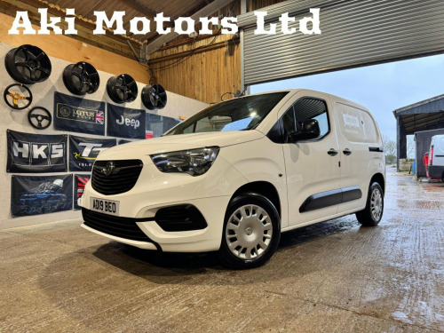 Vauxhall Combo  1.6 Turbo D 2300 Sportive L1 H1 Euro 6 (s/s) 4dr