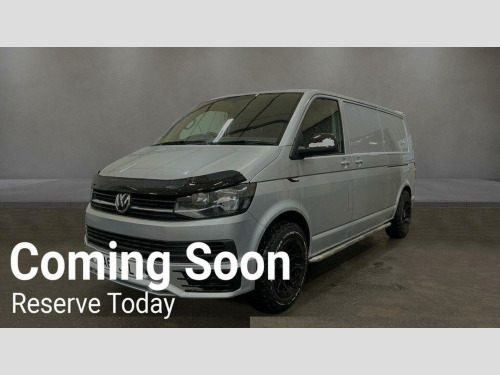 Volkswagen Transporter  2.0 TDI T32 BlueMotion Tech Highline FWD LWB Euro 6 (s/s) 5dr 