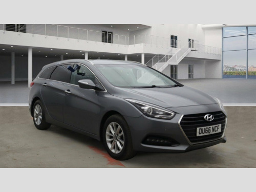 Hyundai i40  CRDI SE NAV BLUE DRIVE 