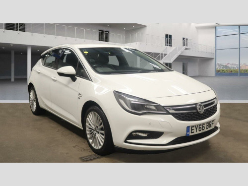 Vauxhall Astra  1.6 CDTi ecoFLEX Elite Nav