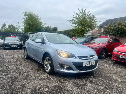 Vauxhall Astra  1.6 i SRi