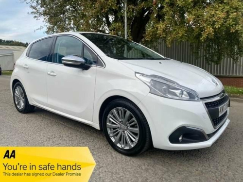 Peugeot 208  1.2 PureTech Allure Euro 6 5dr