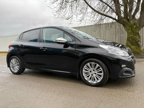 Peugeot 208  1.2 PureTech Signature Euro 6 (s/s) 5dr