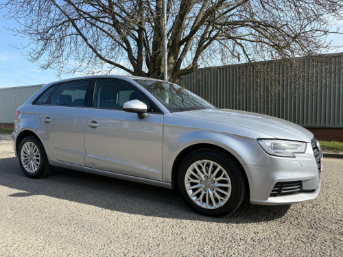 Audi A3  1.6 TDI SE Technik Sportback Euro 6 (s/s) 5dr