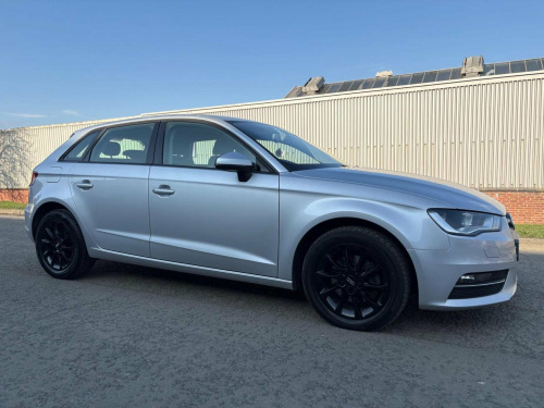 Audi A3  1.6 TDI SE Sportback Euro 5 (s/s) 5dr