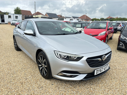 Vauxhall Insignia  1.5T SRi Nav 5dr