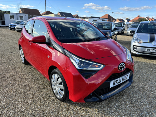 Toyota AYGO  1.0 VVT-i X-Play TSS 5dr