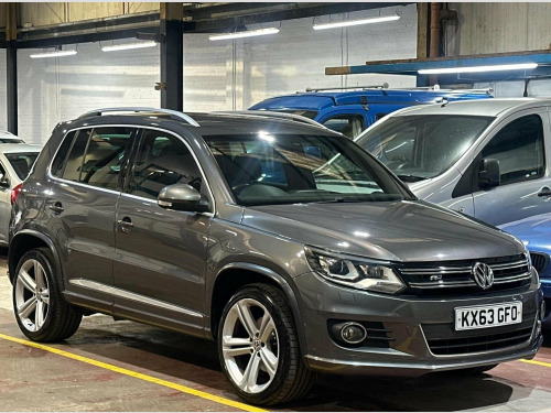 Volkswagen Tiguan  2.0 TDI BlueMotion Tech R-Line 4WD Euro 5 (s/s) 5dr