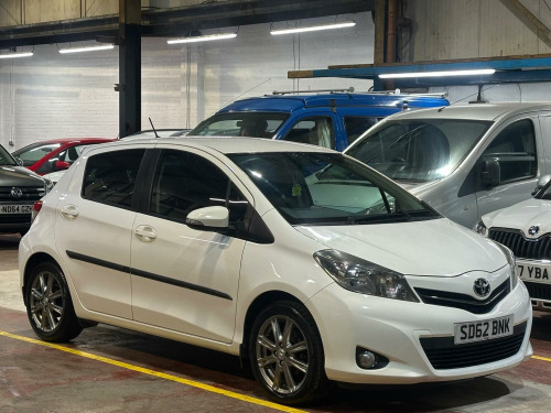 Toyota Yaris  1.33 Dual VVT-i SR Euro 5 5dr 