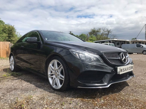 Mercedes-Benz E-Class  2.1 E 220 D AMG LINE EDITION 2d 174 BHP