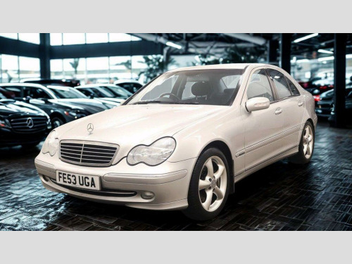 Mercedes-Benz C-Class C180 Kompressor 1.8 C180 Kompressor Avantgarde SE 4dr