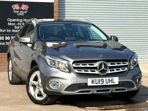 Mercedes-Benz GLA-Class GLA200 1.6 GLA200 Sport (Executive) 7G-DCT Euro 6 (s/s) 5dr