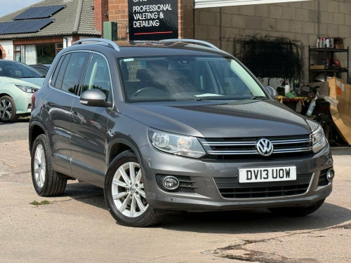 Volkswagen Tiguan  2.0 TDI BlueMotion Tech SE DSG 4WD Euro 5 (s/s) 5dr
