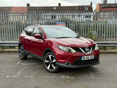 Nissan Qashqai  1.2 DIG-T N-Vision 2WD Euro 6 (s/s) 5dr