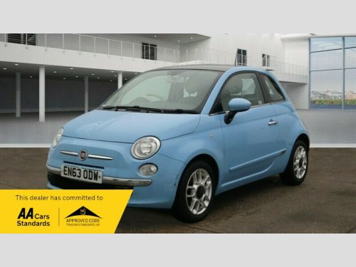 Fiat 500  1.2 Lounge Hatchback 3dr Petrol Manual Euro 4 (69 bhp)