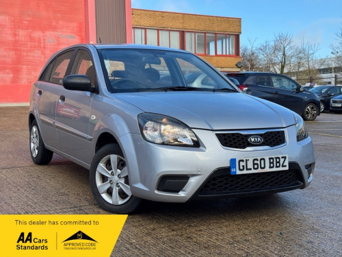 Kia Rio  1.4 1 Hatchback 5dr Petrol Manual (139 g/km, 95 bhp)