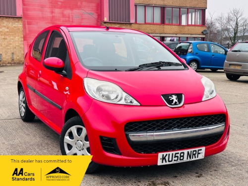 Peugeot 107  1.0 12V Urban Hatchback 5dr Petrol Manual Euro 4 (68 ps)